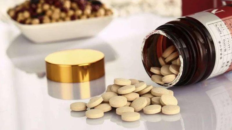 保健品如何选？避开伤肝风险，健康生活有保障